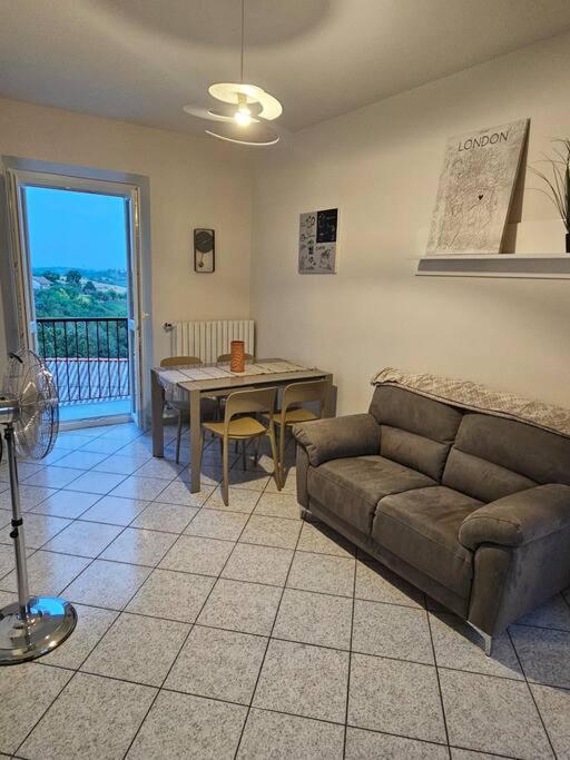 Ferienwohnung Ca' Del Sole Calliano  Exterior foto